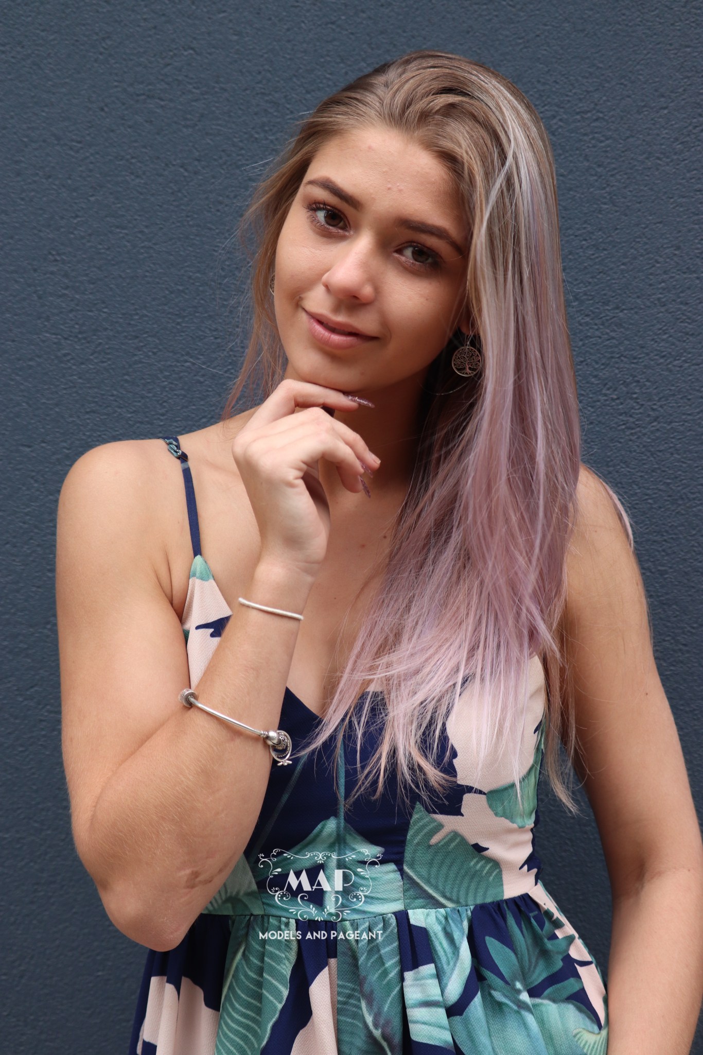 1E2694BD-A01F-49A8-B0D5-83E1C7328C85